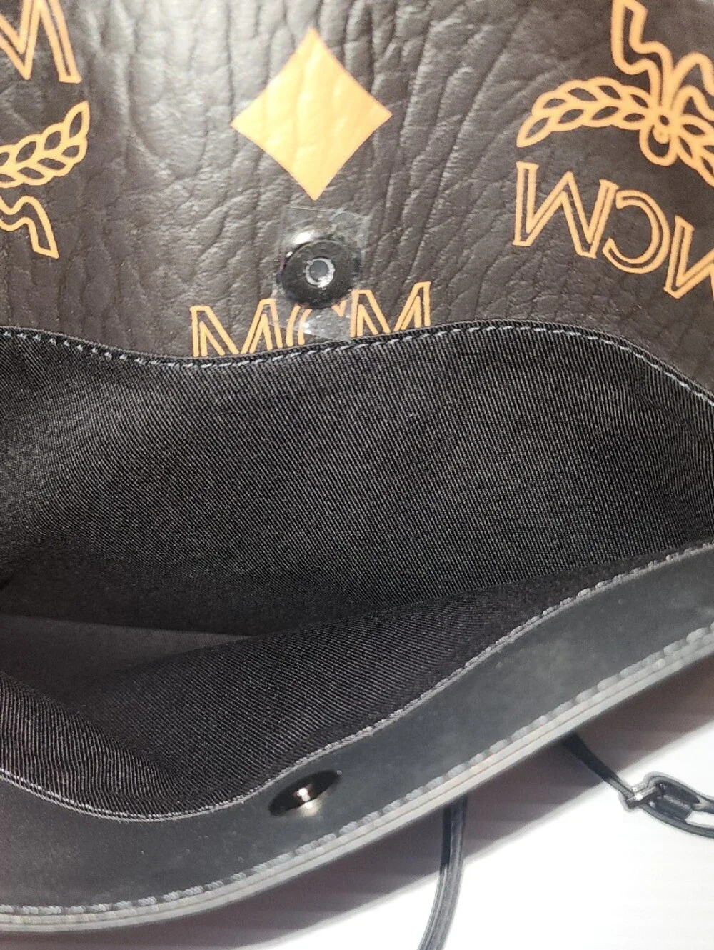 MCM nwt medium
